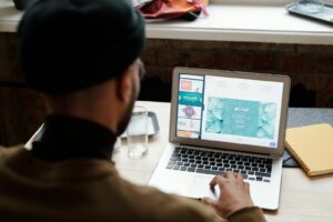 Jual Produk Digital Lewat Website